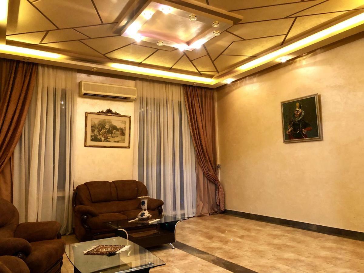 Luxury Tumanyan Apartment Erevan Exterior foto